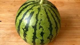 花钱买瓜吃,夏日清凉尽享